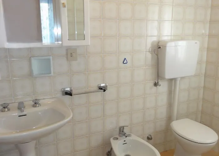 Quiet Flat With Garden Access